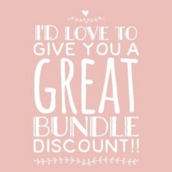 📌John Paul Richard Beautiful Ivory Lace Top - Picture 7 of 8